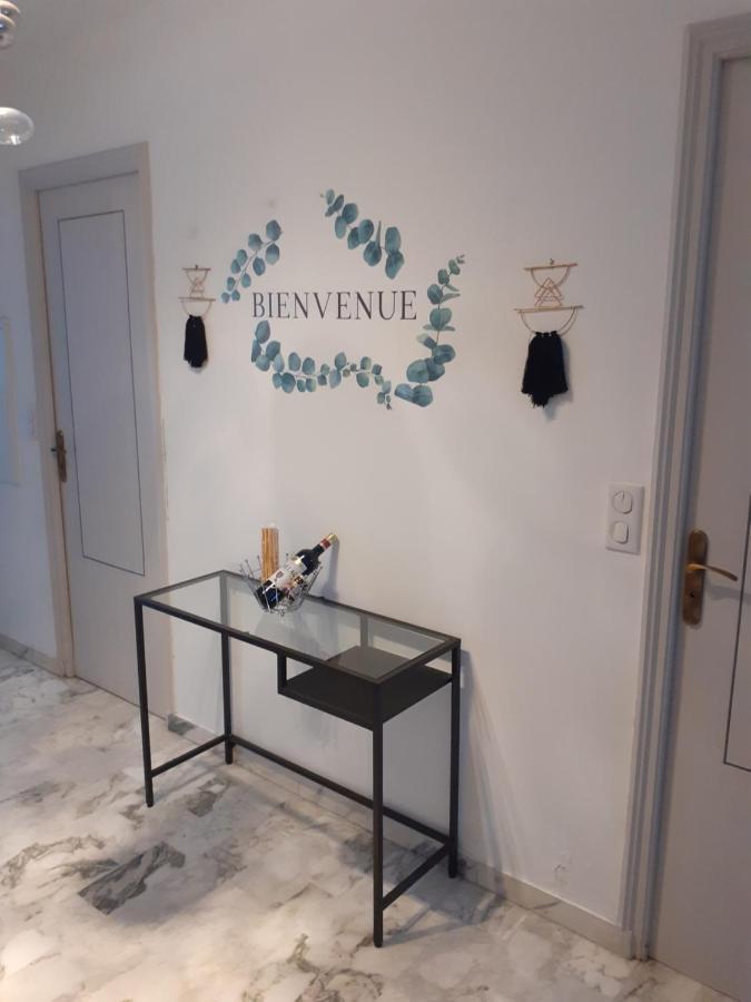 Charmant 3 Pieces A 200 M De La Mer. Apartment Antibes Luaran gambar